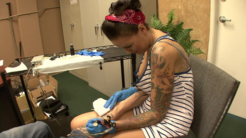 Deep Fuckers: Busty tattoo artist gets her pussy eaten and fucked