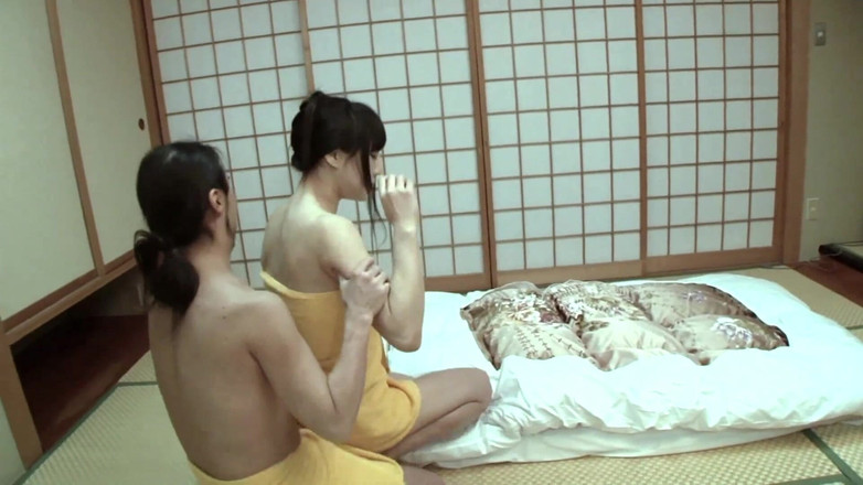 Strix: T-back büyük göğüslü olgun kadın sikişmek isteyeceksin