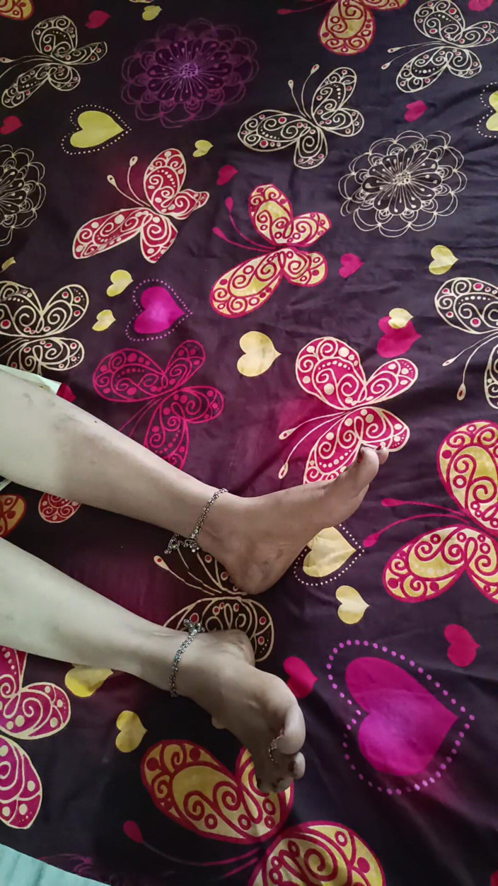 Desigirlsiri: Desi Indian Aunty Telugu Pussy Cleaning with Home Sarvice Telugu...