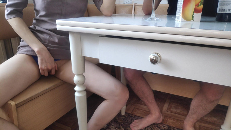 Sasha Green: Student masturbates pussy under the table