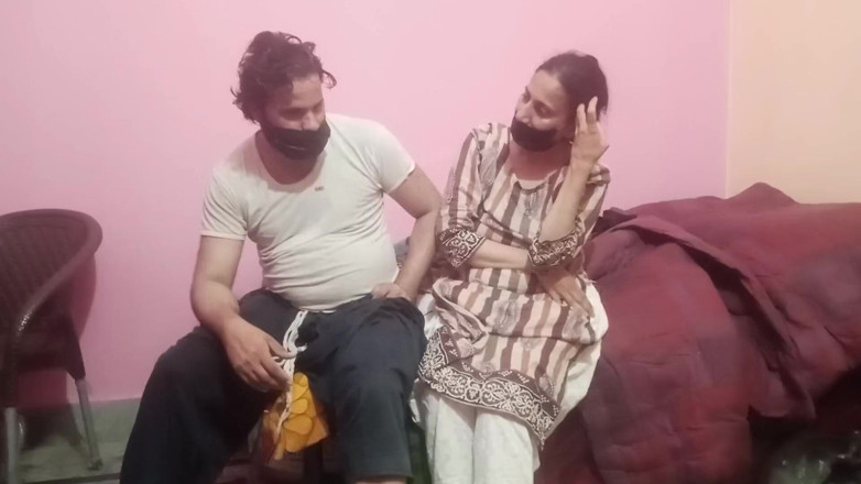 SHAKRATASNEEM: Setup with Stepmom on Home so Hot and Very Beautiful...