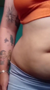 Cleaning My Deep Belly Button with a Cotton Swab