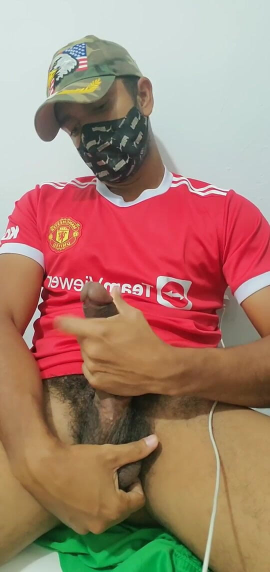 Charlieburrito: 男性的大鸡巴被自慰