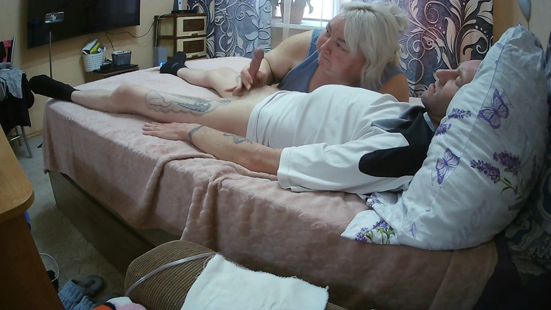 Zona901: ガールフレンドは長くて深いフェラチオが大好きです