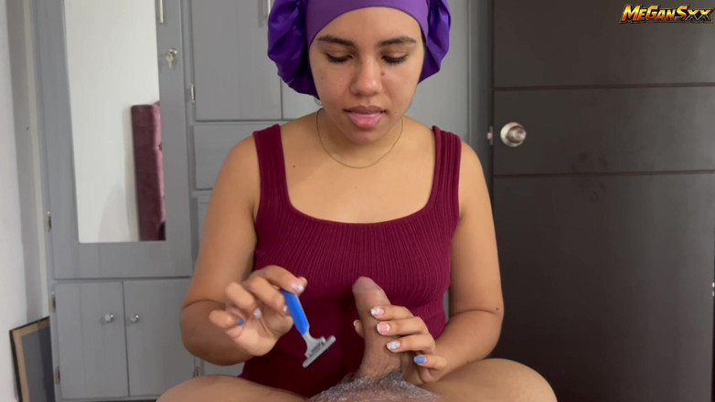 MadJouleXxx: My Wife Shaved My Balls While I Sucked It.