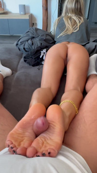 Private Footjob Long Black Marble Toenails Solejob - Blonde Milks You to Cum on Soles