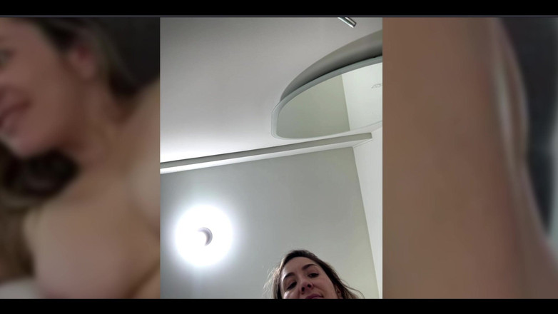 Isabella Tarek: Chatte, Caméra En Direct