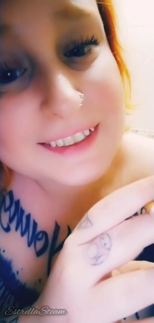 Estrella Steam: Smoking fetish and long nails NO AUDIO