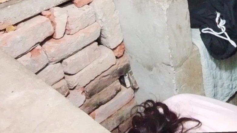 Abida sexy: Жена босса ушла для продвижения по службе, видео хинди чудой