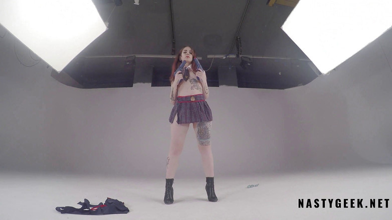 PurefilmsTv: Miriam角質女子大生Figter遊びとともに噴出