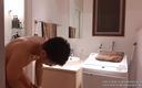 SRJapan: Japanese Muscle Man Strips and Washes His Body in Shower