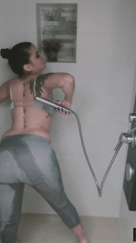 POV Temptation Piss Desperate Wet Pants New Bathroom
