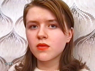 Tight sweet and irrestible sweet teen pussy: Awek Rusia lapan belas tahun - Tatjana