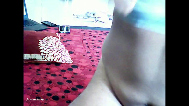 angelscs2008: 見る インドのニューハーフトランスガール女装者のプラグされた大きなお尻とアナルオナニー