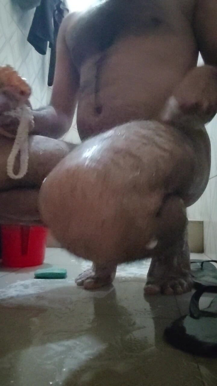Hot Chilli 2025: Bathroom Enjoing Time Big Dick Boy Alone