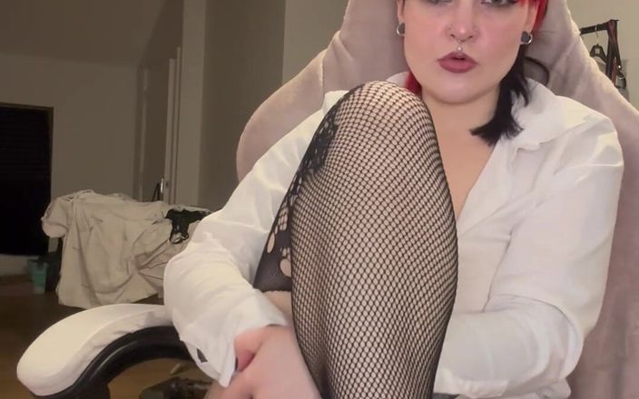 Bigtiddygoth: パンツなしのいじめ:角質の少年の必死の嘆願