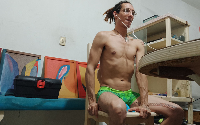 Raba erre elle: 인터넷 사용자는 자신의 속옷 아래 섹스 장난감으로 자신을 문질러 오르가즘을 포함 : Raba Erre Elle