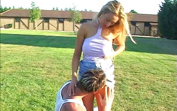 Sex Karma: Sassy cowgirl gives a blowjob outdoors after getting her cunt...