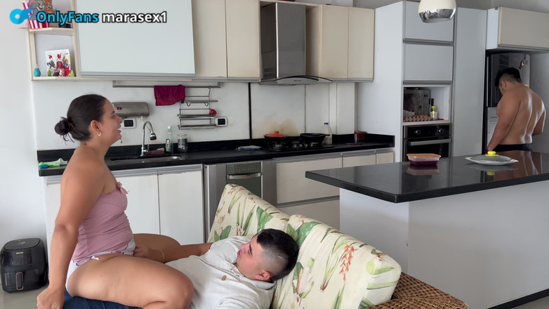 MaRaSexx: 私はただ夫の親友を大切にしたかったのに、こんなことが起きてしまいました