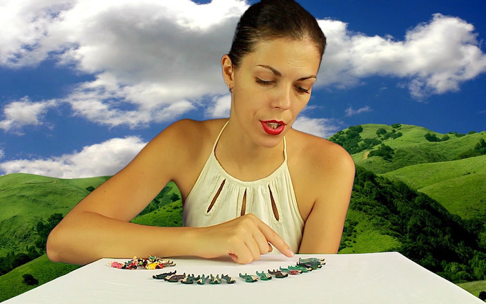 TheoryOfSex: 자이언트는 그녀의 치료를 선택하고 먹습니다. 줄리아 V 지구.