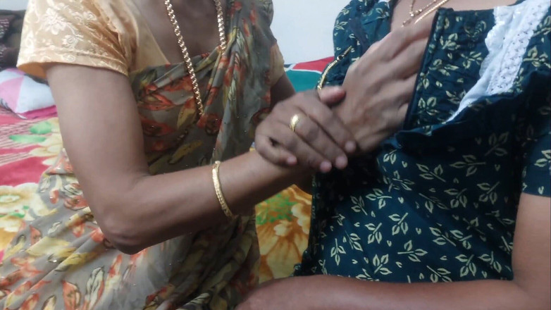 Sheela Jackson: First Time Try Lesbian Video, Must Watch