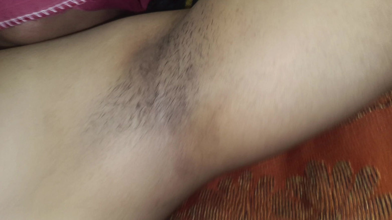 Magilmathi: Casalinga che gode di romanticismo caldo