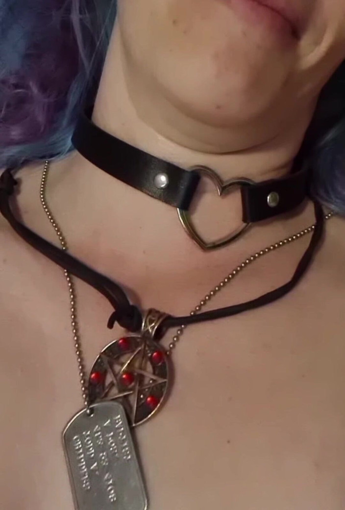 KittieNoOne: Kittienoone ha provato a filmarsi si scopa e squirta