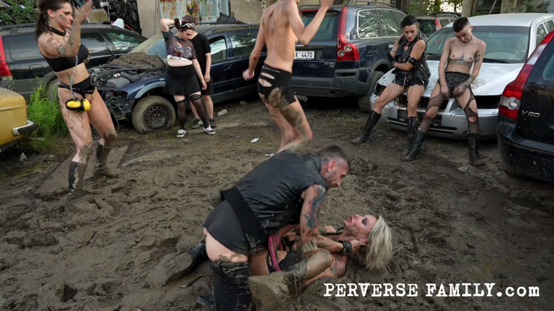 Perverse Family: Perverse Family 52.3 Season 4 Fucked in Mud at the Techno Festival