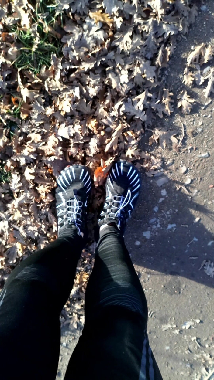 Carmen_Nylonjunge: Mes Nouvelles Chaussures Pieds Nus