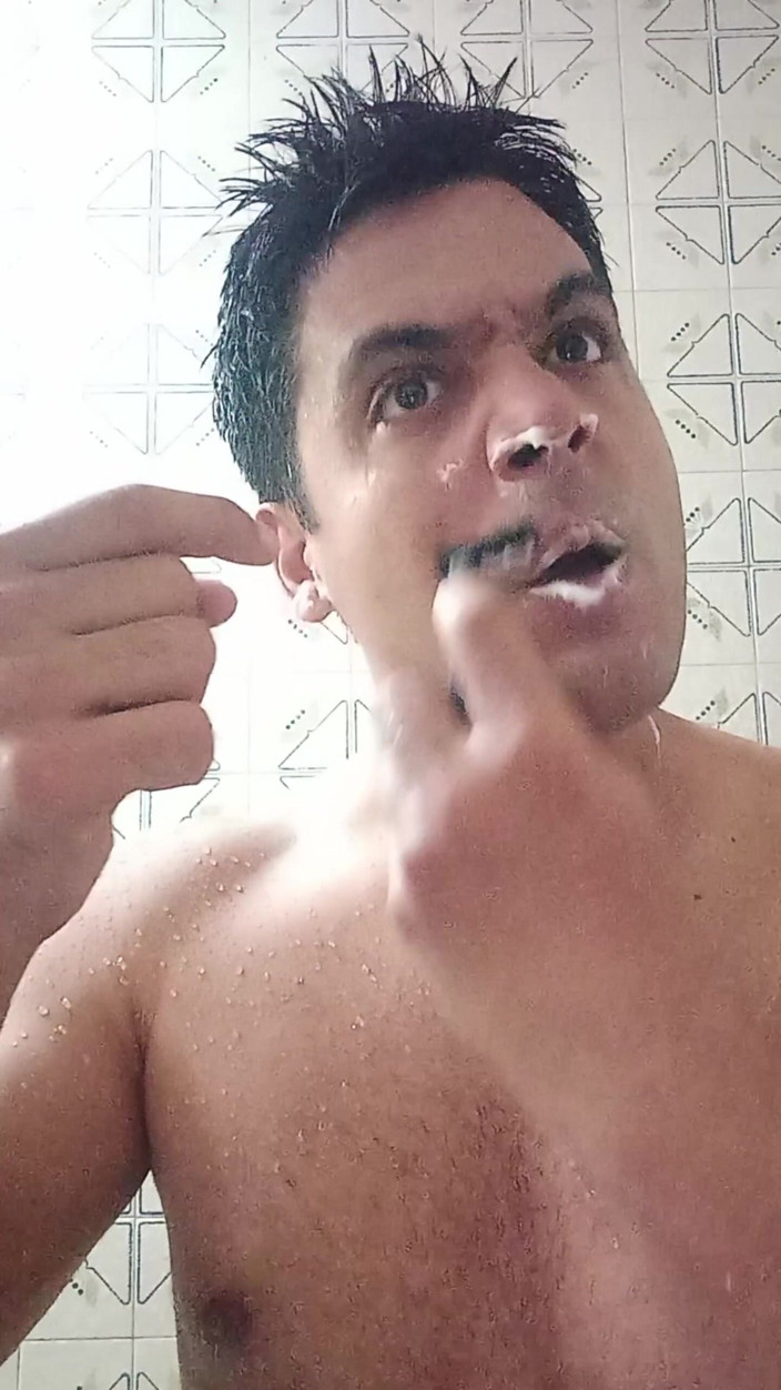 Guss: A Moreno Guy Alone in the Bathroom
