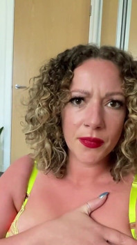 Giantess Stepmom's Dirty Little Secret