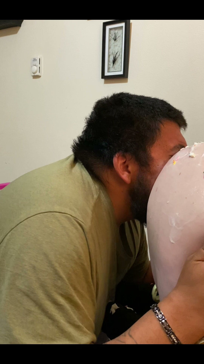 Robbie Marquez: This Bitch Got the Whole Goddamn Bakery
