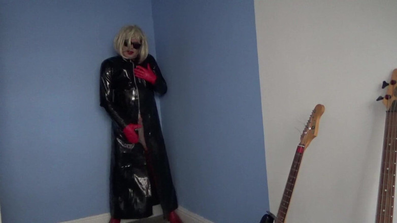 Leather Kirsten: Naughty in Pvc and Leather