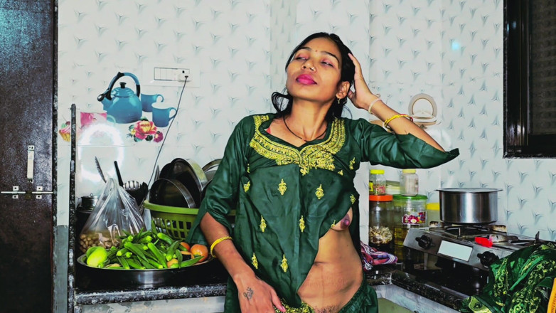 Kavend91: Desi Indian Girl Calls Me in Her Kitchen, She Gets...