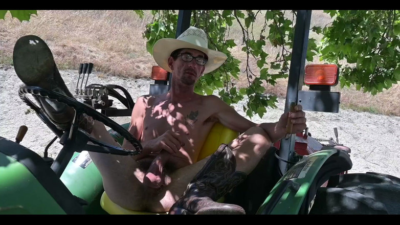 Joe Iandola: Cowboy Smoke Doutník na traktoru