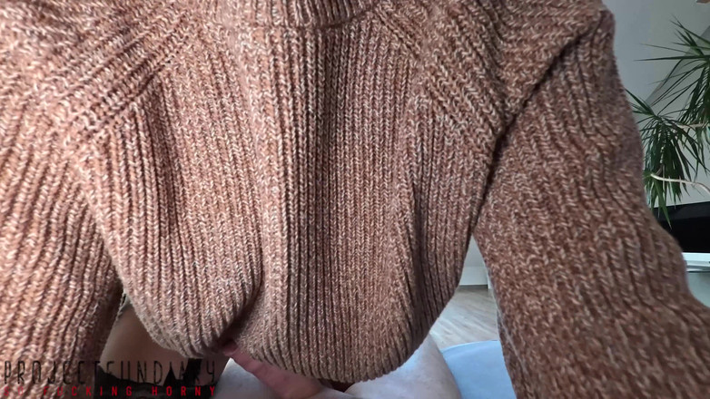 Projectsexdiary: Koboi liar dengan sweater, ikat pinggang suspender, stoking dan sepatu...