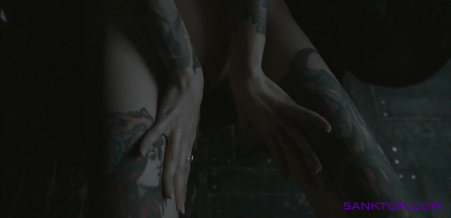 SANKTOR: Tattooed teen is dancing in the dark room