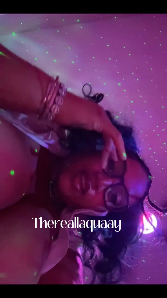 Biggdebbie solo: Debbiecakez Is Such a Tease Omfg