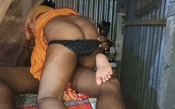 Mona sexy: Fullmoti 热辣人妻和我的新视频享受朋友