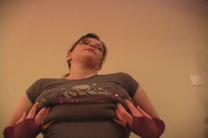 Solo Dream Babes: Solo Dream Babes: Liz e seus peitos incríveis