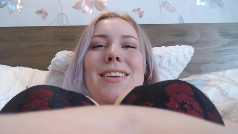 Ripley sweet studio: Náhodně spolkl klan