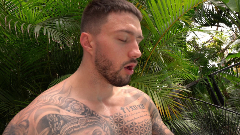 Rauls Bud: We Fix the Pool of a House and Fuck the...