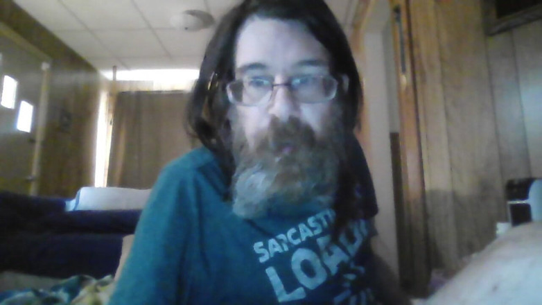 jt sweet: Ragazzo magro etero si masturba a letto e si infila...