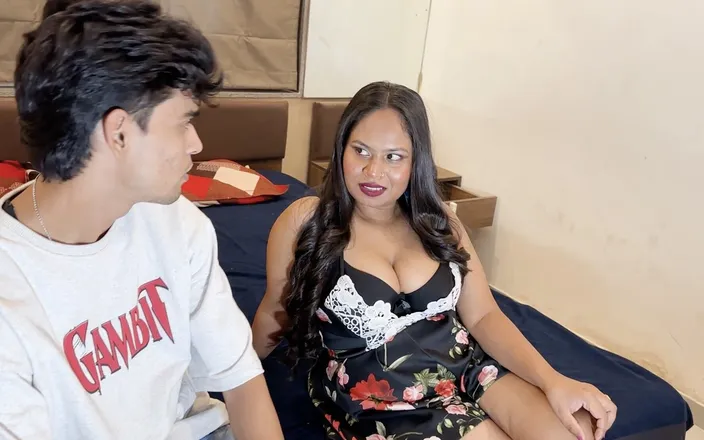 Next short: Inviting Her Stepsister's Friend to Her House and Having Sex