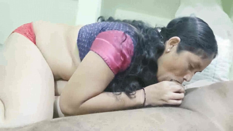 Sexy sindu: Beautiful Village Wife Cock Sucking Blowjob