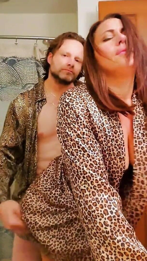 Satin Fetish King: Italian milf in leopard print satin suck and fuck session
