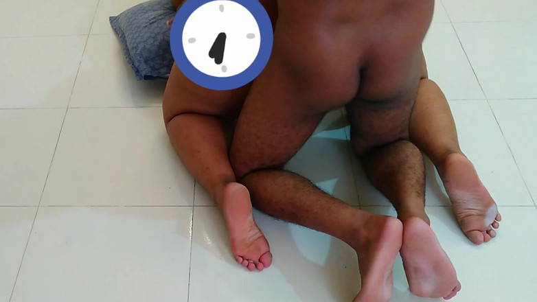 Aria Mia: Când tatăl meu vitreg merge la baie după ce mi-a...