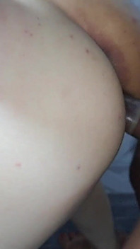 Mature Masturbates in the Bathroom