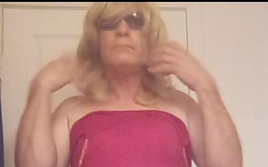 Cindylov: Crossdressing sissy gets fucked in the ass