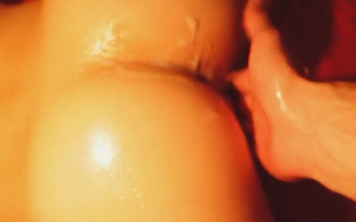 Master of porn: Geile oliemassage